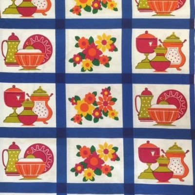 theepot en bloemen blauw blok retro