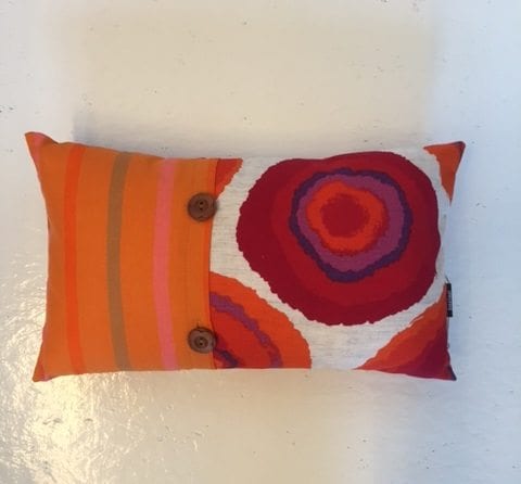 cirkel rood oranje streep knopen