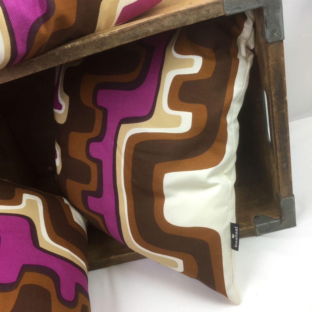 kussen retro paars bruin vintage