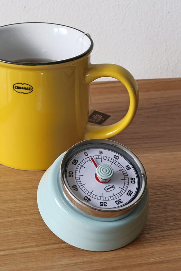 kookwekker blauw retro