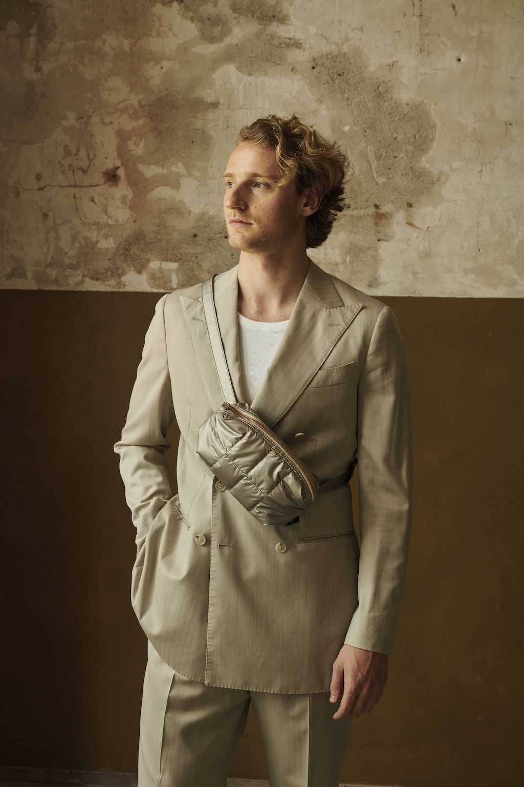 heuptasje metallic zandkleur goud