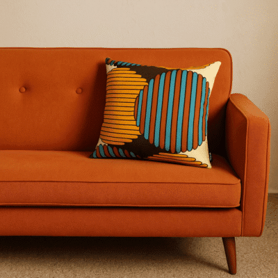 handgemaakt kussen voor op de bank van vintage stof