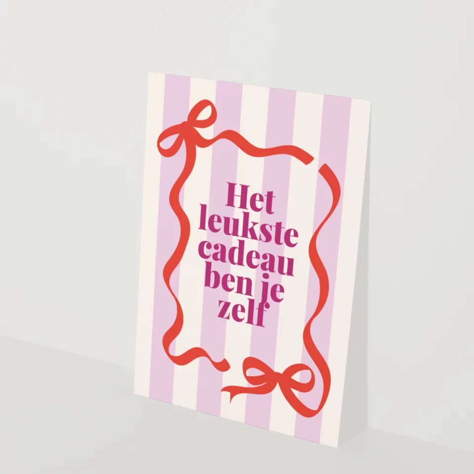ansichtkaart met quote leukste cadeautje ben je zelf