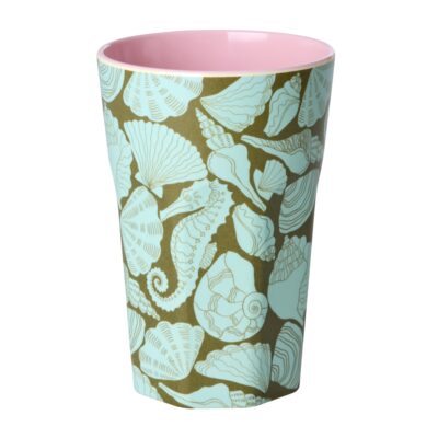 hoge beker melamine met schelpen print in blauw groen met roze binnenkant