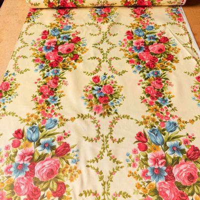 vintage stof bloemen satijn