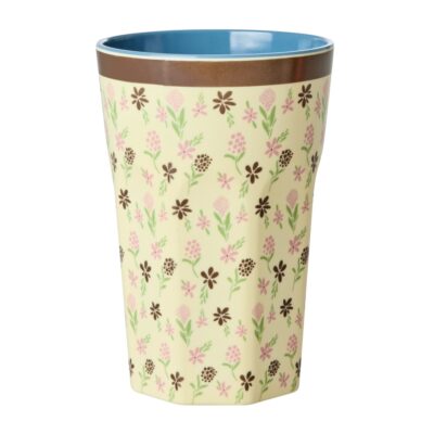 grote beker van rice met kleine bloemetjes en blauwe binnenkant