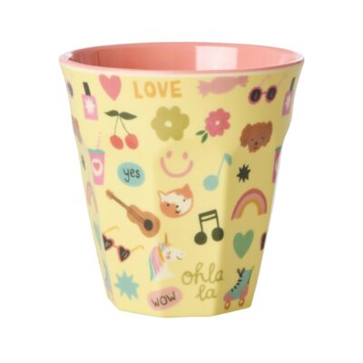 gele melamine beker medium met vrolijke print unicorn en love voor kinderen