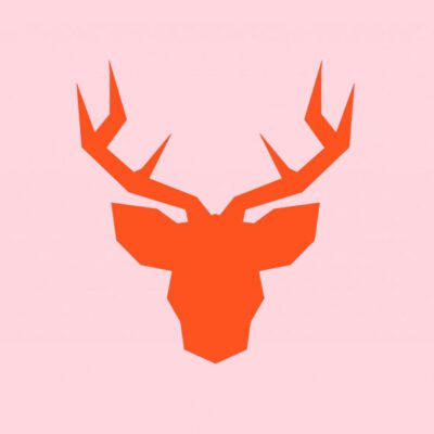 tegeltje roze met hert gewei in rood