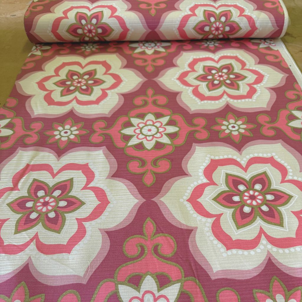 jaren 70 stof ongebruikt met roze bloemen