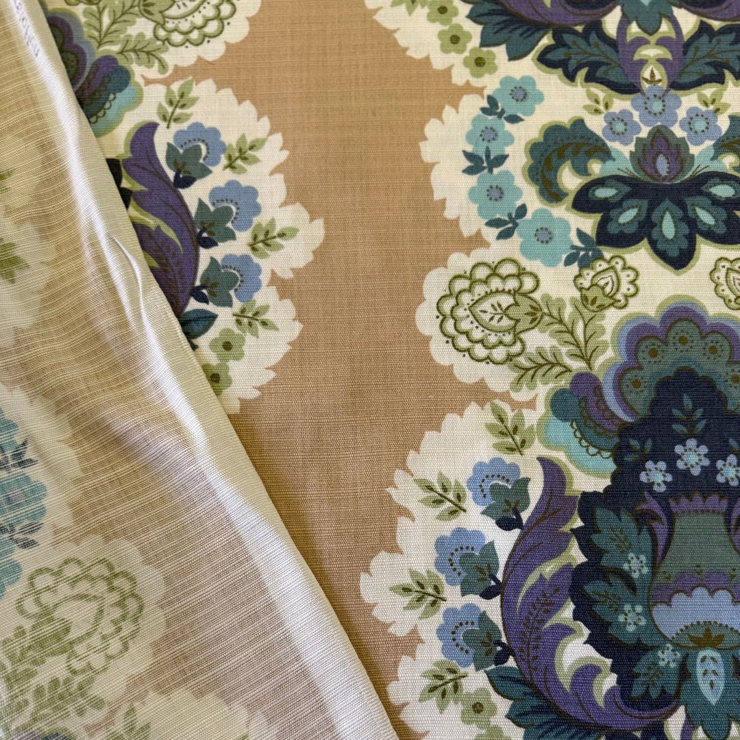 aristo stof met bloemen print blauw