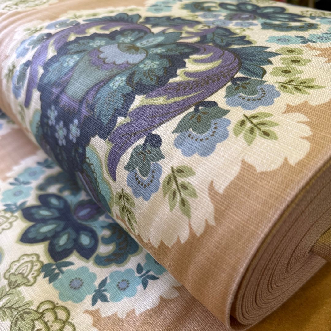 jaren 70 stof met blauwe bloem print