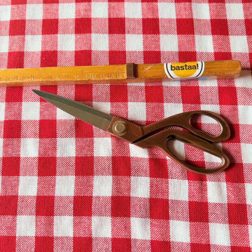 brabants bont stof vintage rood wit geweven stof